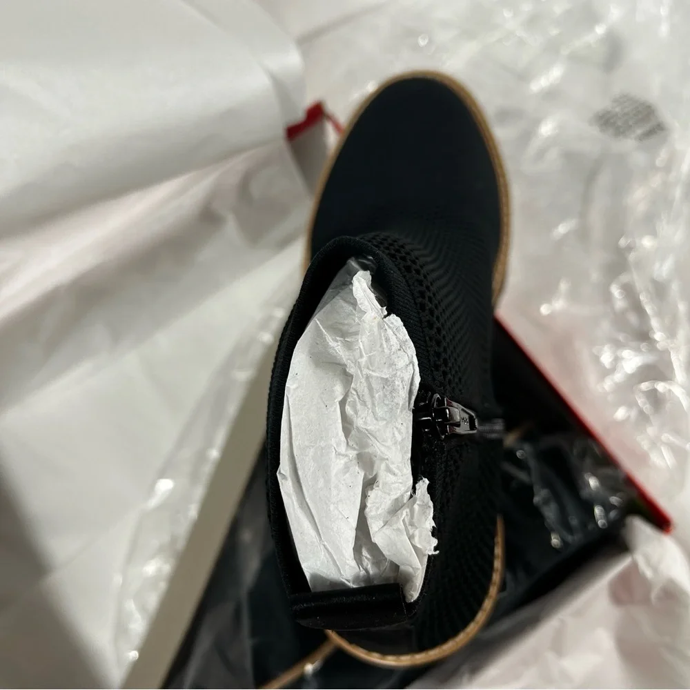 Vaneli -Women's Marina Knit Lifestyle Black Stretch Knit Booties -Size 9.5 W (D) - Picture 6 of 9